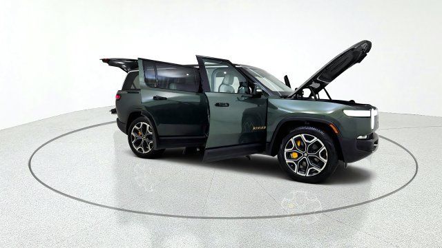 Used 2023 Rivian R1S Adventure Quad AWD/4WD image 20