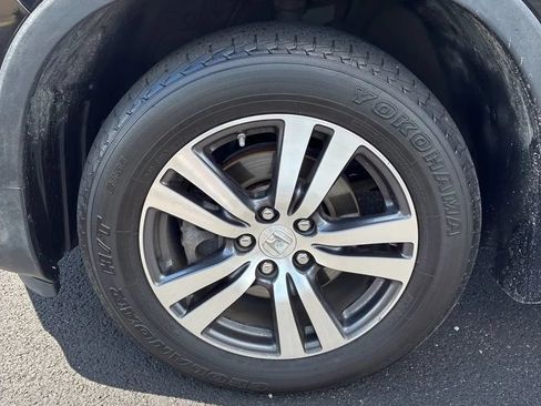 Used 2017 Honda Pilot EX-L image 17