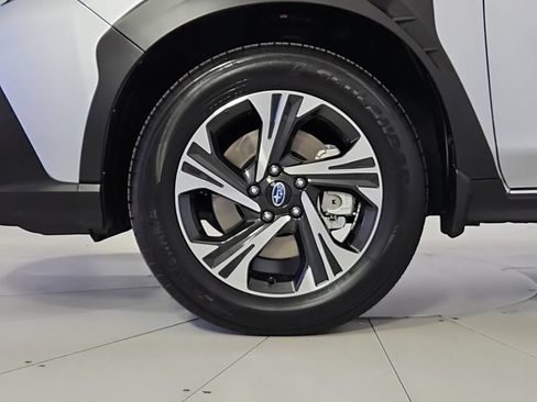 Certified 2024 Subaru Crosstrek 2.0i Premium w/ Popular Package #3 AWD/4WD image 5