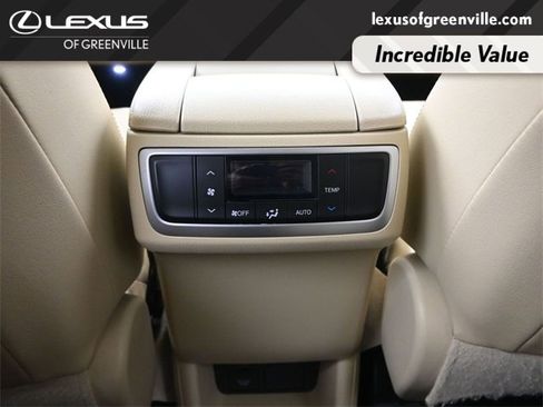 Used 2019 Toyota Highlander Limited image 28