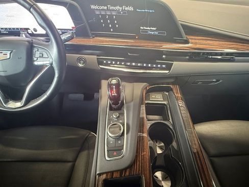 Certified 2023 Cadillac Escalade Premium Luxury w/ LPO, Floor Liner Package AWD/4WD image 3