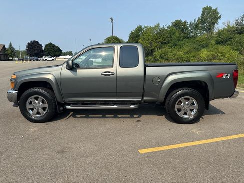 Used 2011 Chevrolet Colorado LT AWD/4WD image 9