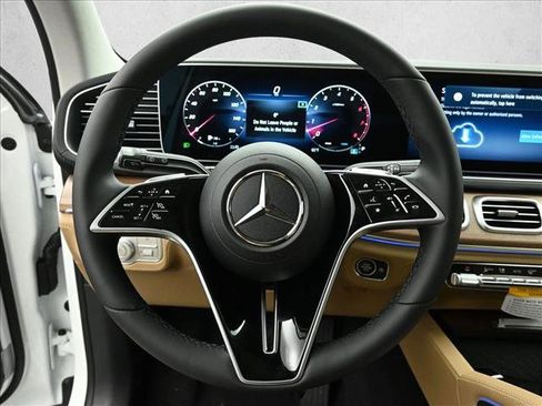 Certified 2026 Mercedes-Benz GLE 450 GLE 450 image 14