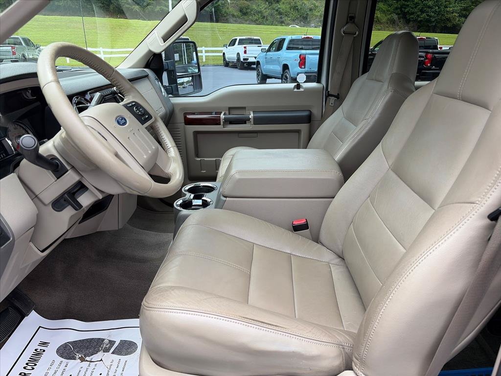 Used 2010 Ford F350 Lariat RWD image 26