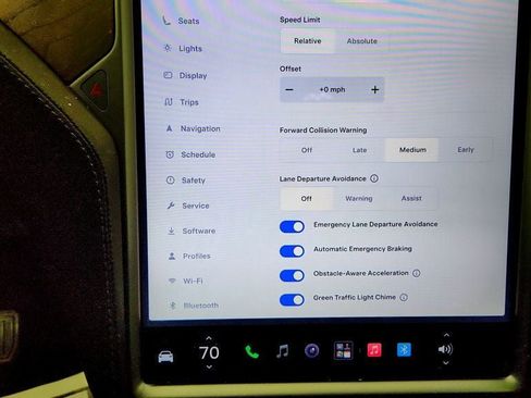 Used 2020 Tesla Model X Long Range AWD/4WD image 22