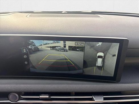 New 2025 Hyundai Tucson Limited image 13