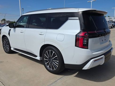 Used 2025 Nissan Armada Platinum Reserve AWD/4WD image 3