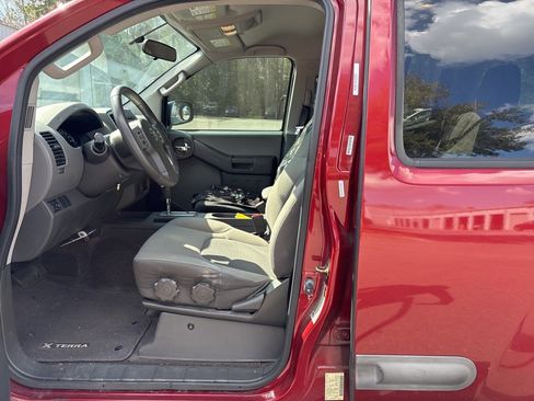 Used 2015 Nissan Xterra S w/ Value Package image 10