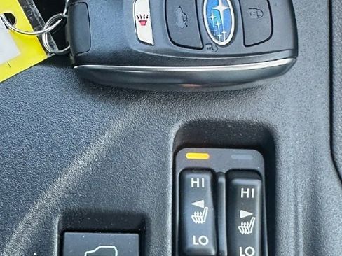 Used 2023 Subaru Crosstrek 2.5i Limited w/ Moonroof Package image 14