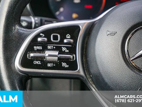 Used 2022 Mercedes-Benz GLC 300 image 29