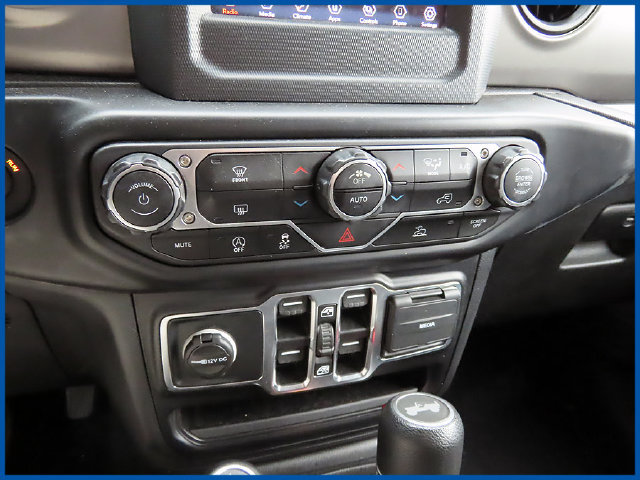Used 2021 Jeep Wrangler Unlimited Sport AWD/4WD image 16