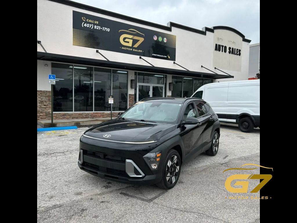 Used 2025 Hyundai Kona SEL FWD image 1