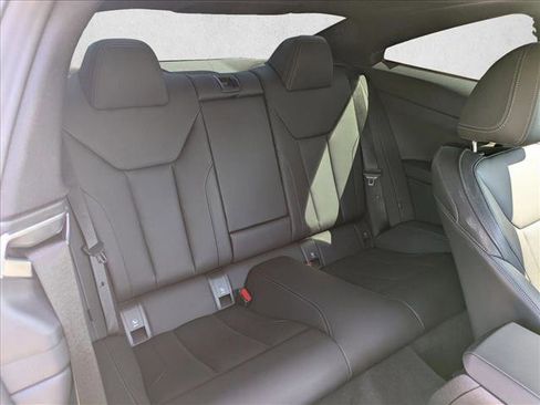Used 2025 BMW 430i Coupe w/ Convenience Package image 21