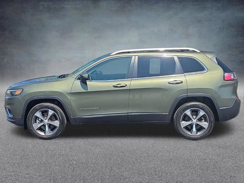 Used 2019 Jeep Cherokee Limited w/ Technology Group AWD/4WD image 2