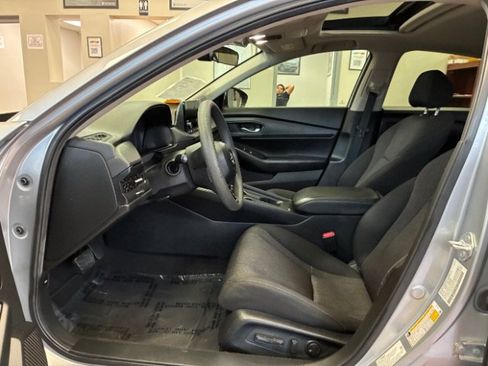 Used 2024 Honda Accord EX image 26