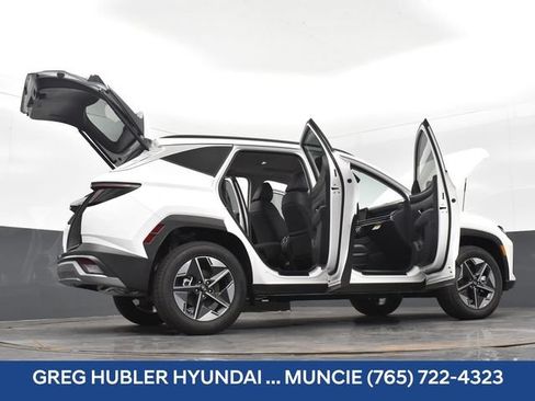 Used 2025 Hyundai Tucson SEL AWD/4WD image 42