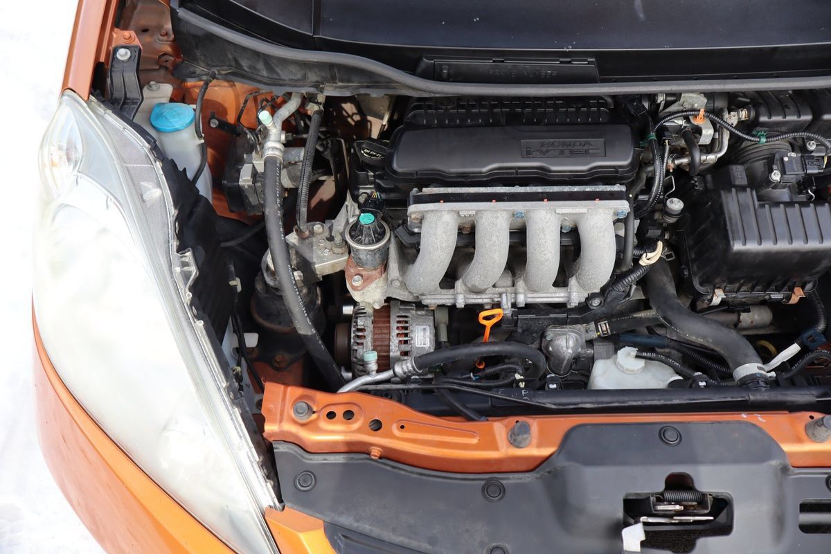 Used 2010 Honda Fit Sport image 36