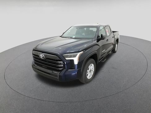 New 2025 Toyota Tundra SR5 image 16