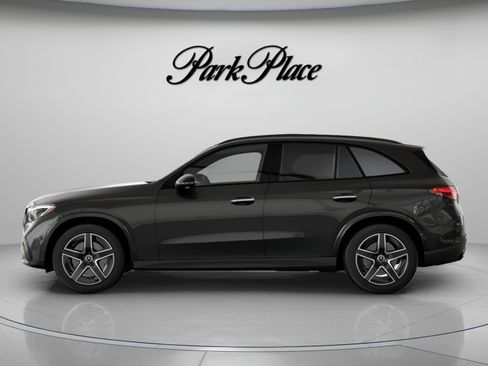 Used 2026 Mercedes-Benz GLC 300 image 7