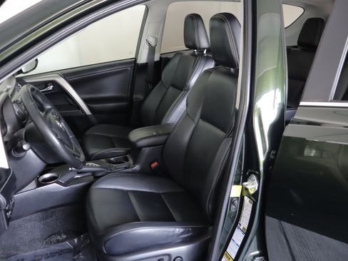 Used 2013 Toyota RAV4 Limited AWD/4WD image 8