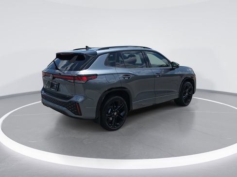 New 2025 Volkswagen Tiguan SE R-Line image 3