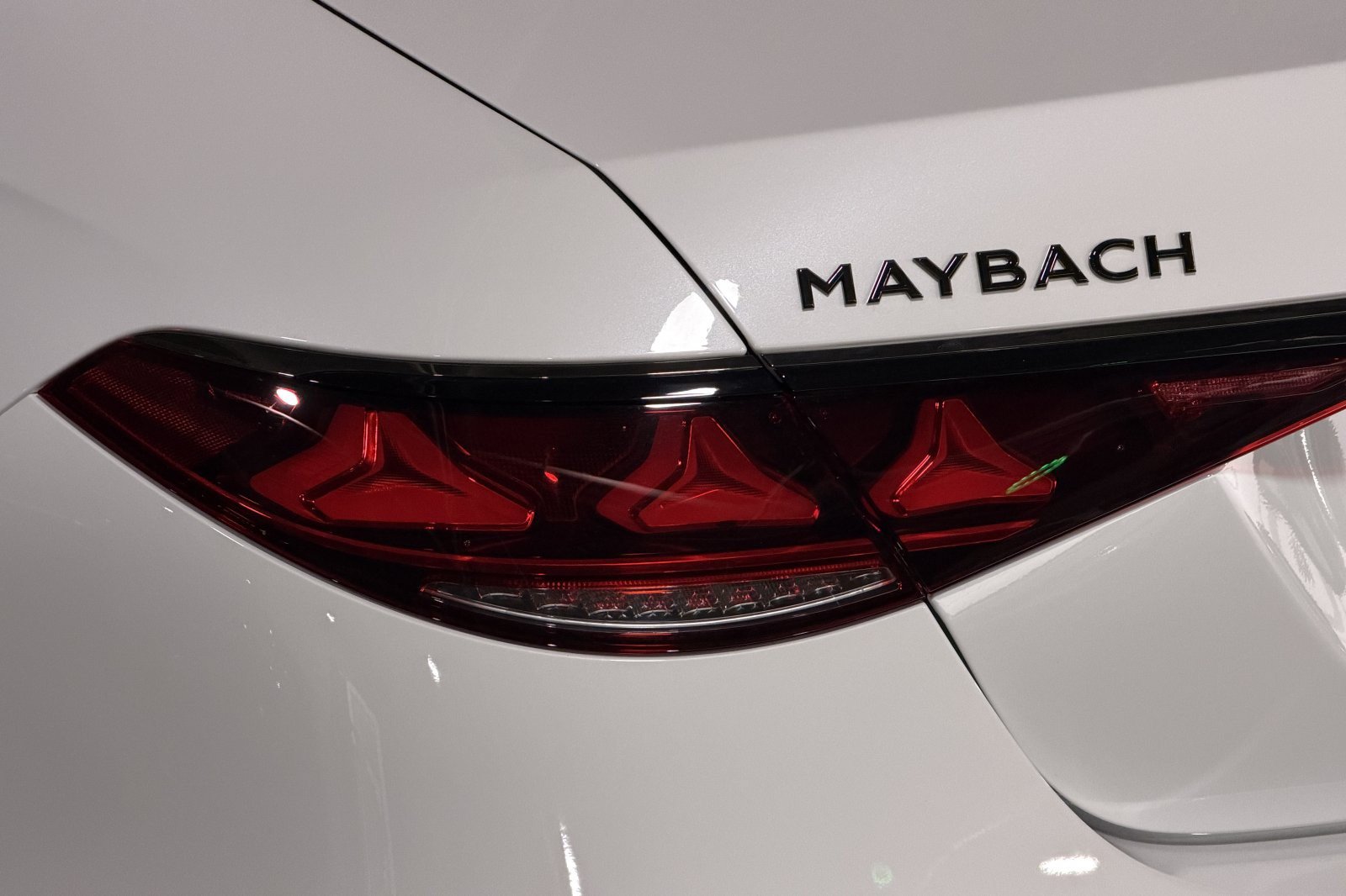 New 2027 Mercedes-Benz Maybach S 580 4MATIC image 24
