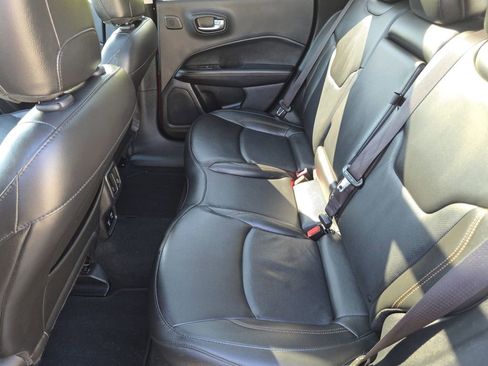 Used 2021 Jeep Compass Limited w/ Sun and Sound Group AWD/4WD image 19
