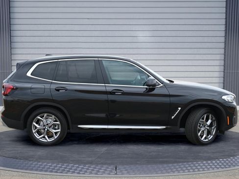 Used 2023 BMW X3 xDrive30i w/ Convenience Package image 3