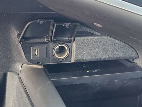 Used 2022 Toyota Camry XSE w/ Navigation Package image 21