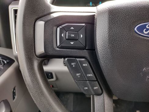 Used 2020 Ford F150 XLT w/ Max Trailer Tow Package image 11