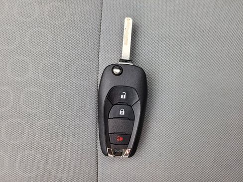 Used 2019 Chevrolet Trax LS w/ Tint and Cruise Package FWD image 32