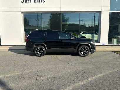 Used 2021 GMC Acadia SLE w/ Driver Convenience Package