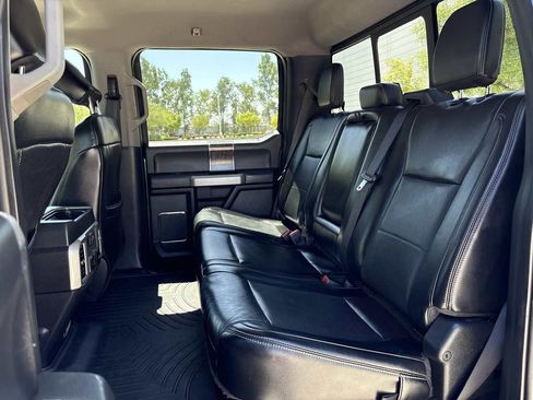 Used 2019 Ford F250 Lariat w/ Lariat Value Package AWD/4WD image 13