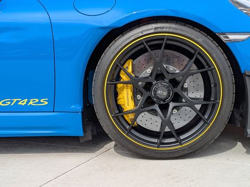 Certified 2025 Porsche 718 Cayman GT4 RS image 28