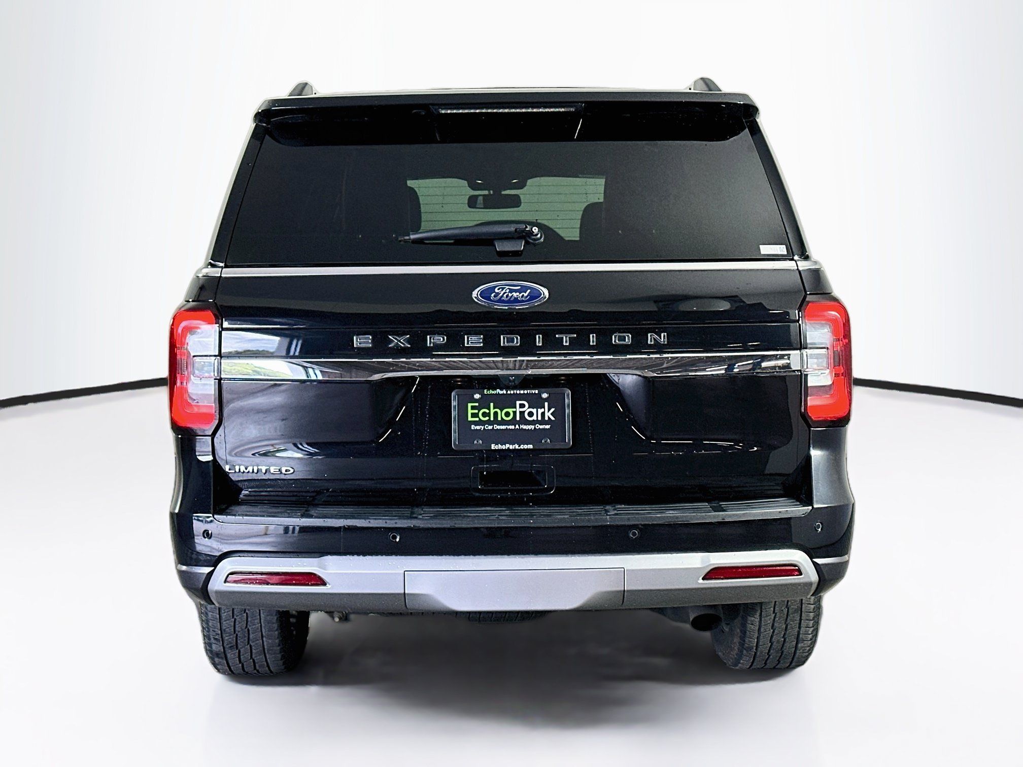 Used 2024 Ford Expedition Limited AWD/4WD image 7