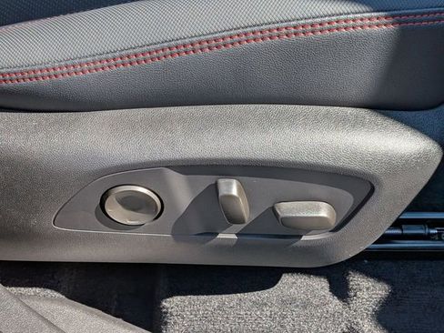 New 2026 Chevrolet Traverse RS image 41