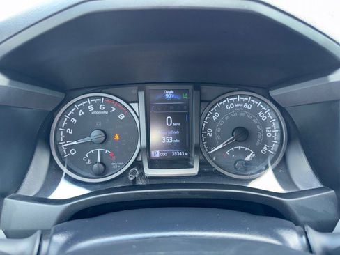 Used 2022 Toyota Tacoma TRD Pro AWD/4WD image 21