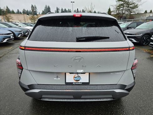 New 2026 Hyundai Kona SEL Premium image 6
