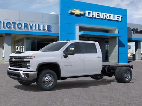 New 2025 Chevrolet Silverado 3500 W/T w/ WT Convenience Package image 2