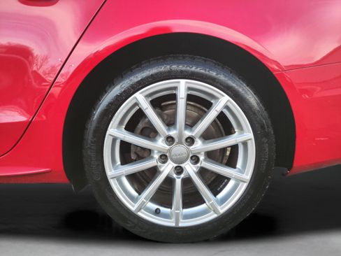 Used 2015 Audi A4 2.0T Premium Plus w/ Technology Package image 32