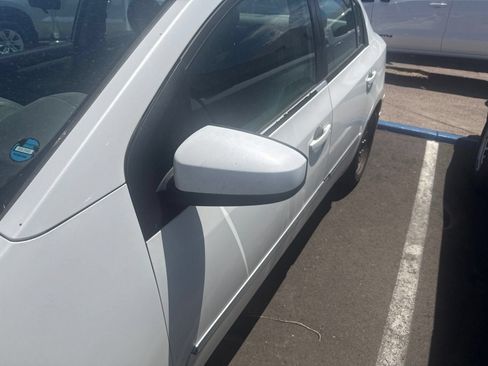 Used 2012 Nissan Sentra 2.0 S FWD image 4