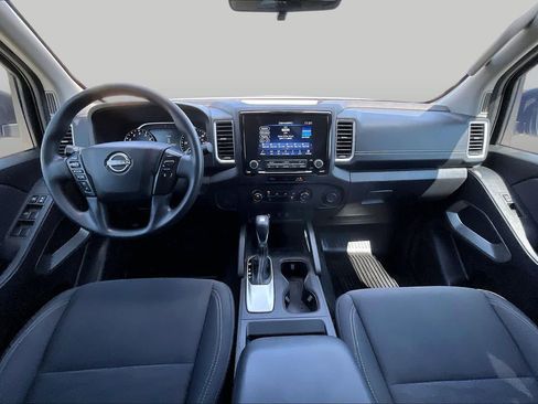 Used 2024 Nissan Frontier SV w/ Technology Package RWD image 15