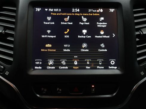 Certified 2023 Jeep Cherokee Altitude Lux image 33