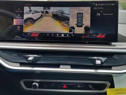 Used 2025 BMW X5 xDrive40i w/ Parking Assistance Package image 9