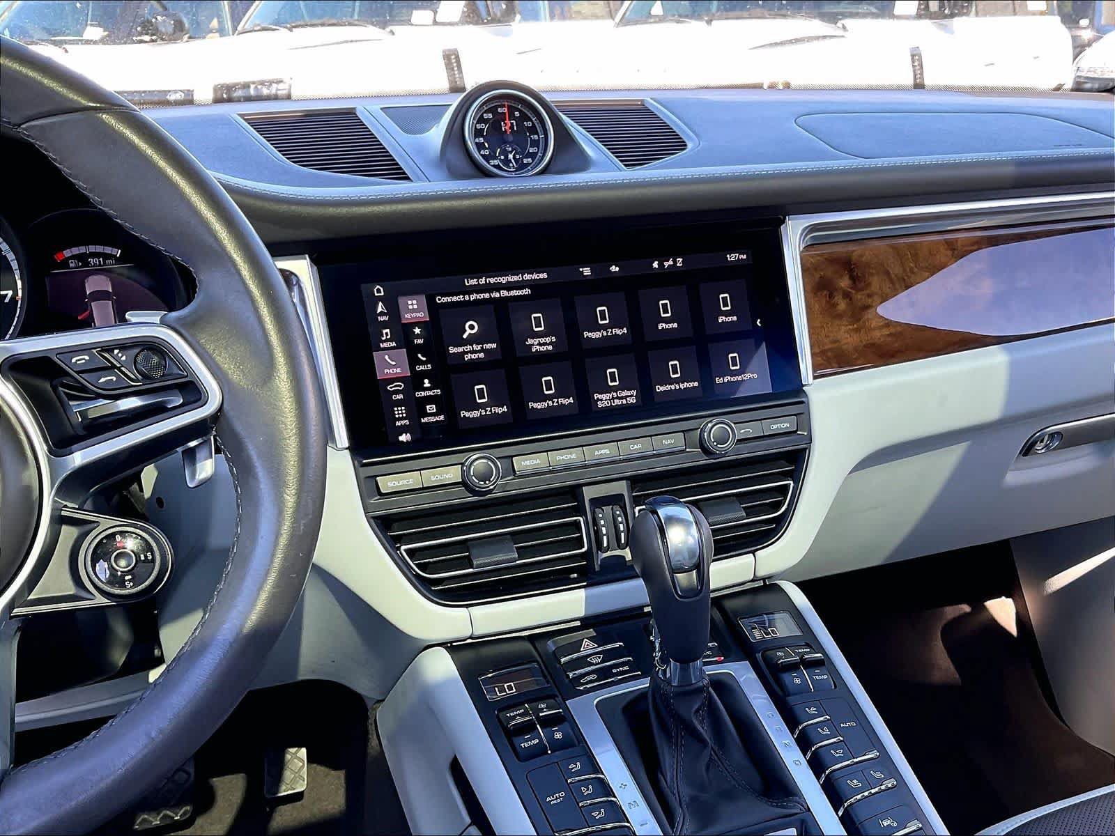 Used 2021 Porsche Macan Turbo AWD/4WD image 10