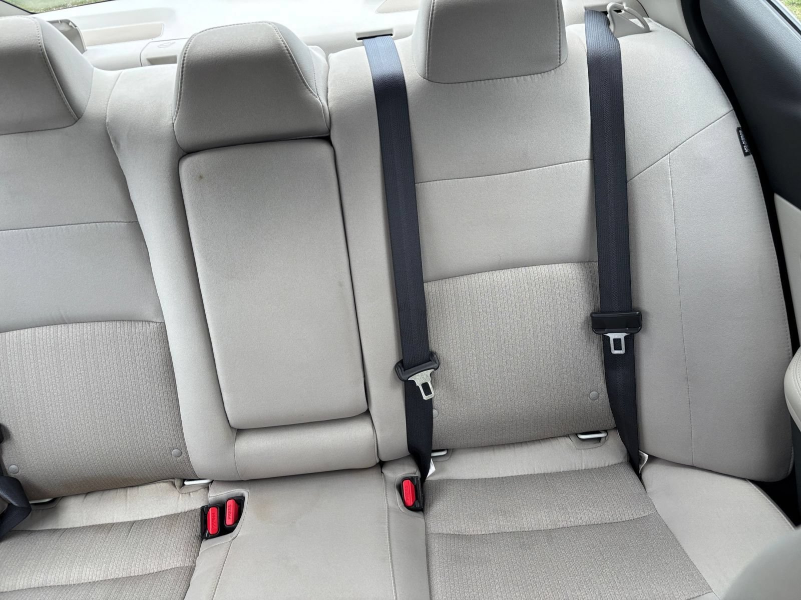 Used 2025 Nissan Altima 2.5 SV FWD image 37