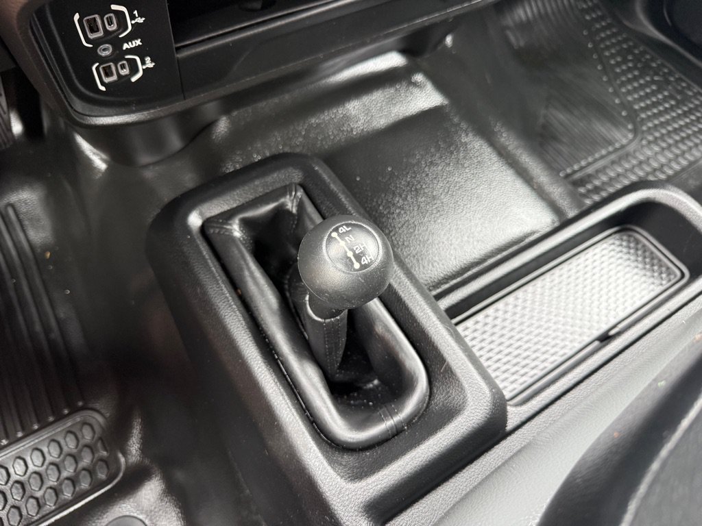 Used 2022 RAM 3500 Tradesman w/ Chrome Appearance Group AWD/4WD image 29