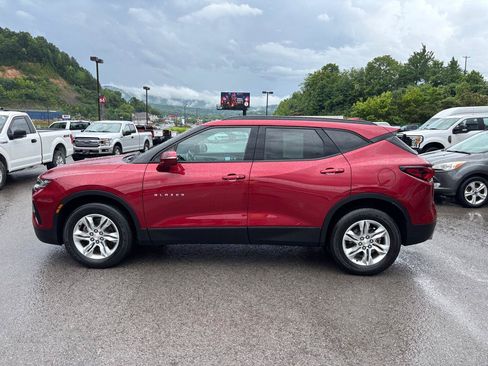 Used 2019 Chevrolet Blazer LT AWD/4WD image 2