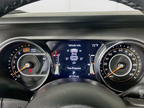 Used 2023 Jeep Wrangler Unlimited Sport AWD/4WD image 18