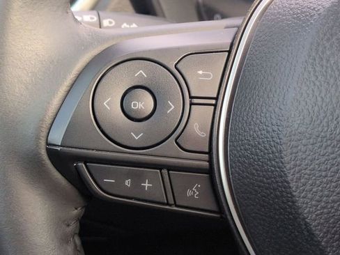 Certified 2024 Toyota Corolla Cross SE image 18